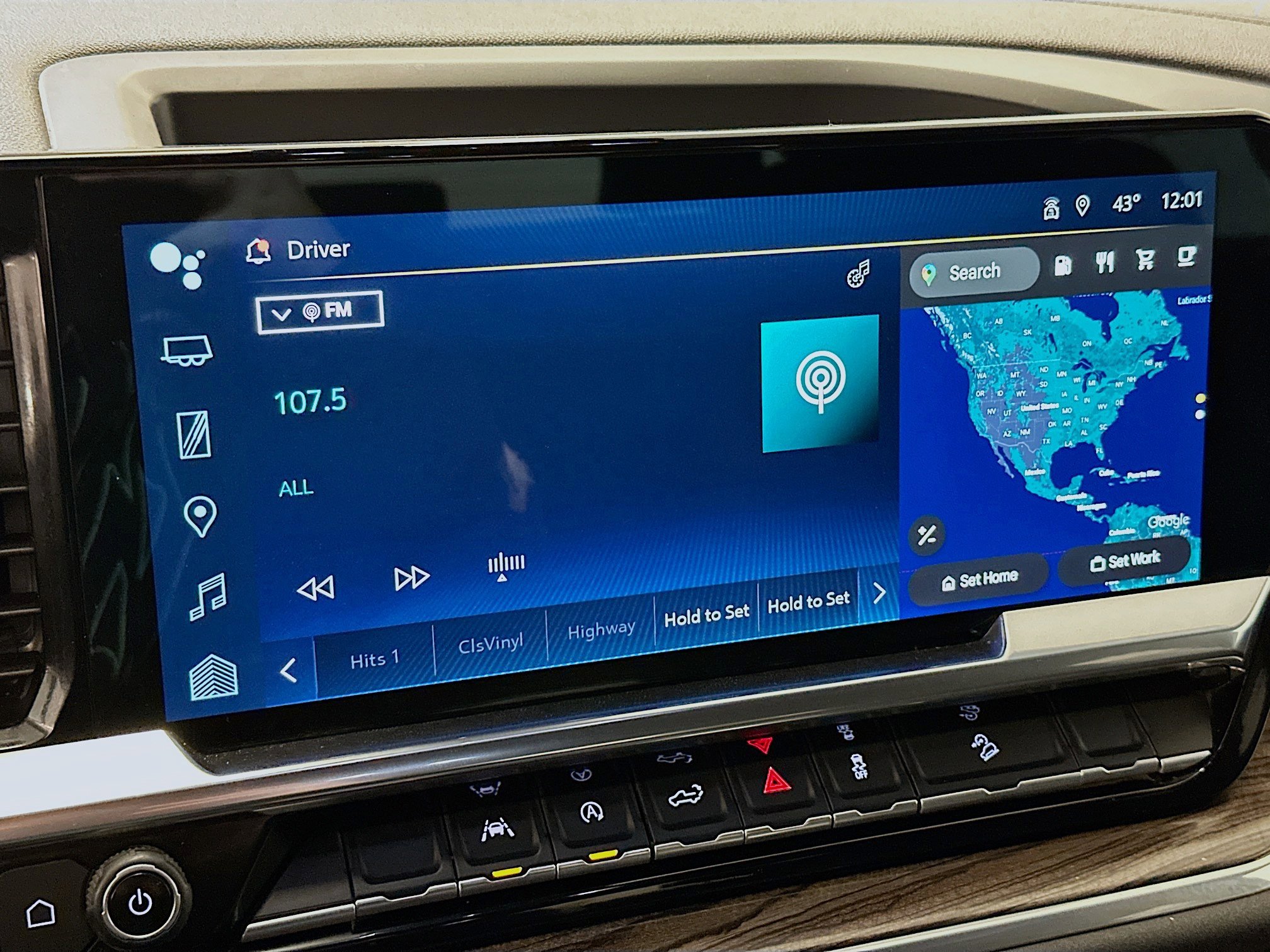 Used 2025 Chevrolet Silverado 1500 LT image 21