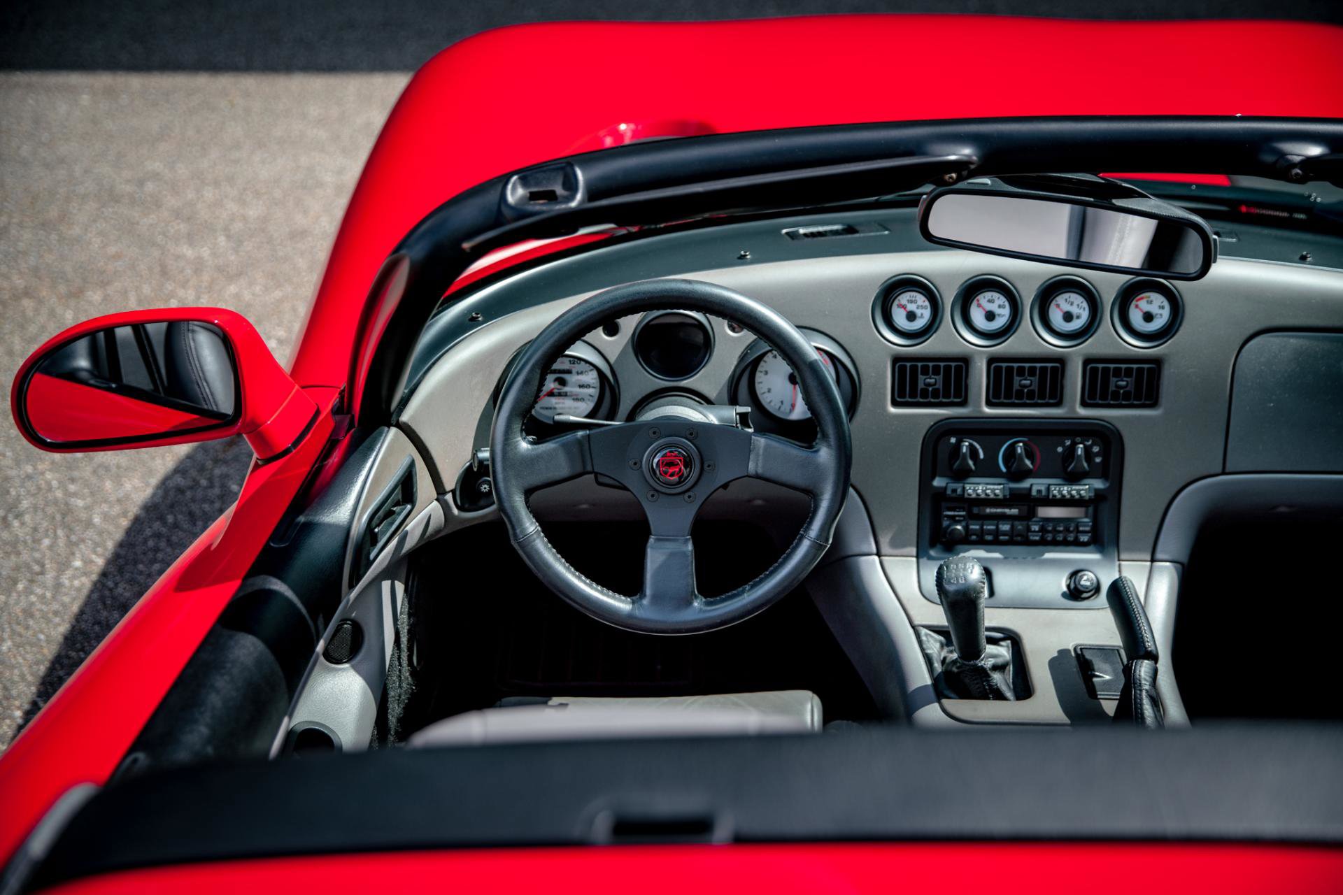 Used 1994 Dodge Viper RT/10 image 8