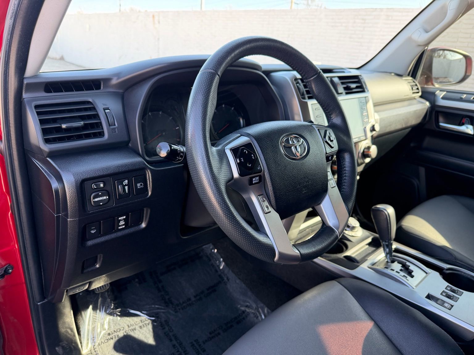 Used 2020 Toyota 4Runner SR5 Premium w/ Moonroof Package image 17