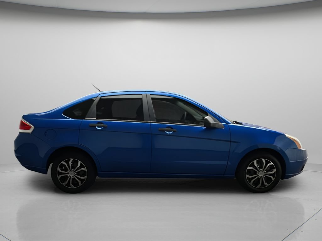 Used 2011 Ford Focus S FWD image 7