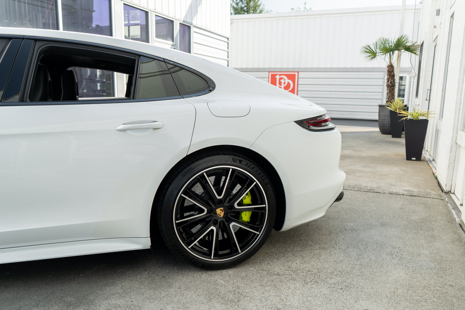 Used 2018 Porsche Panamera Turbo S AWD/4WD image 5