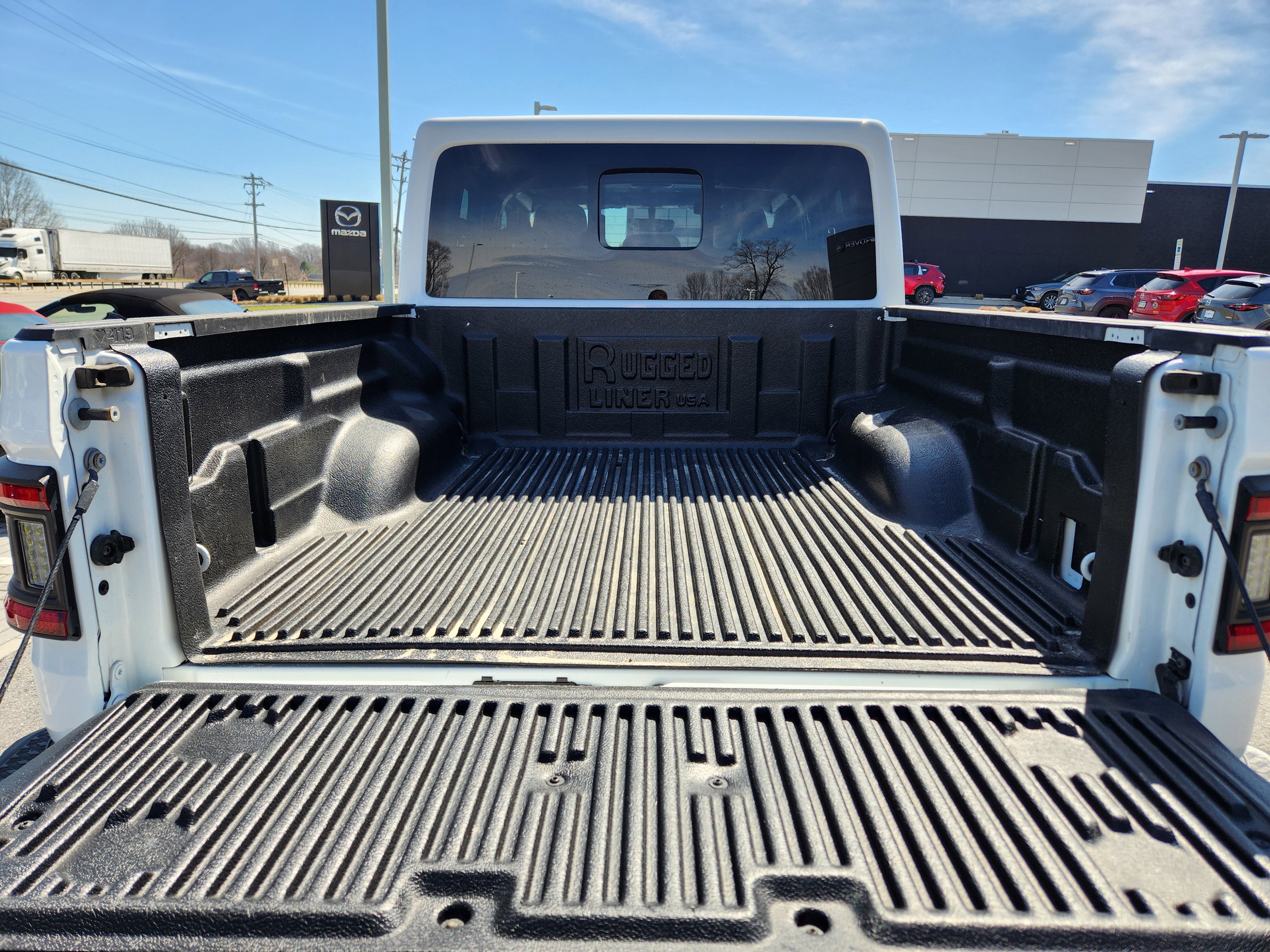 Used 2021 Jeep Gladiator Mojave AWD/4WD image 8