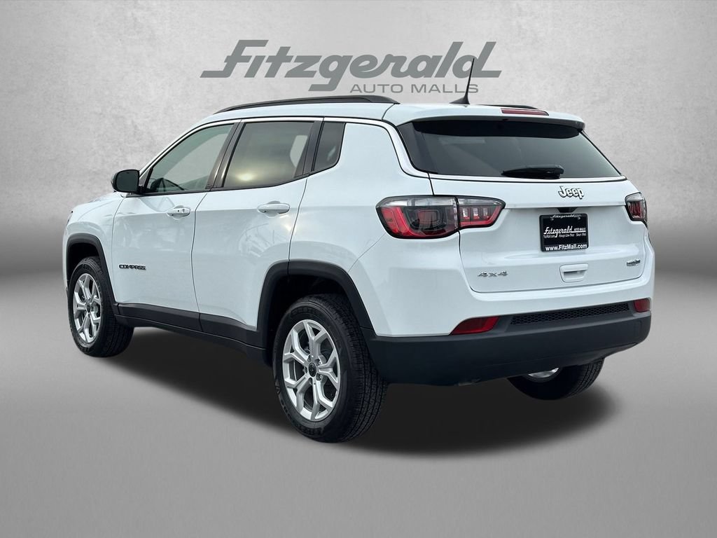 New 2026 Jeep Compass Latitude AWD/4WD image 9