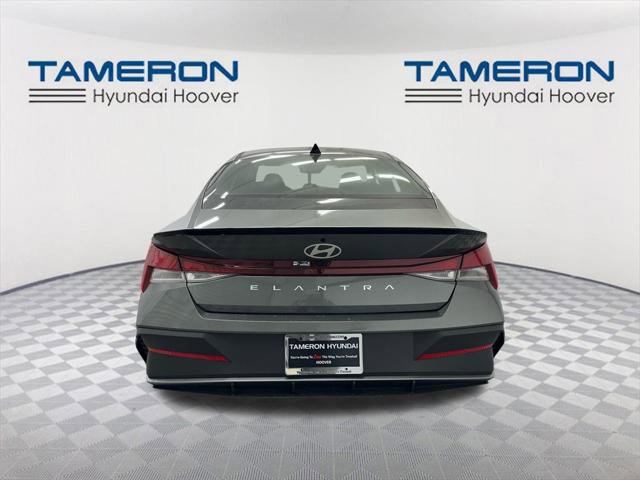 New 2026 Hyundai Elantra Sport w/ Cargo Package image 4