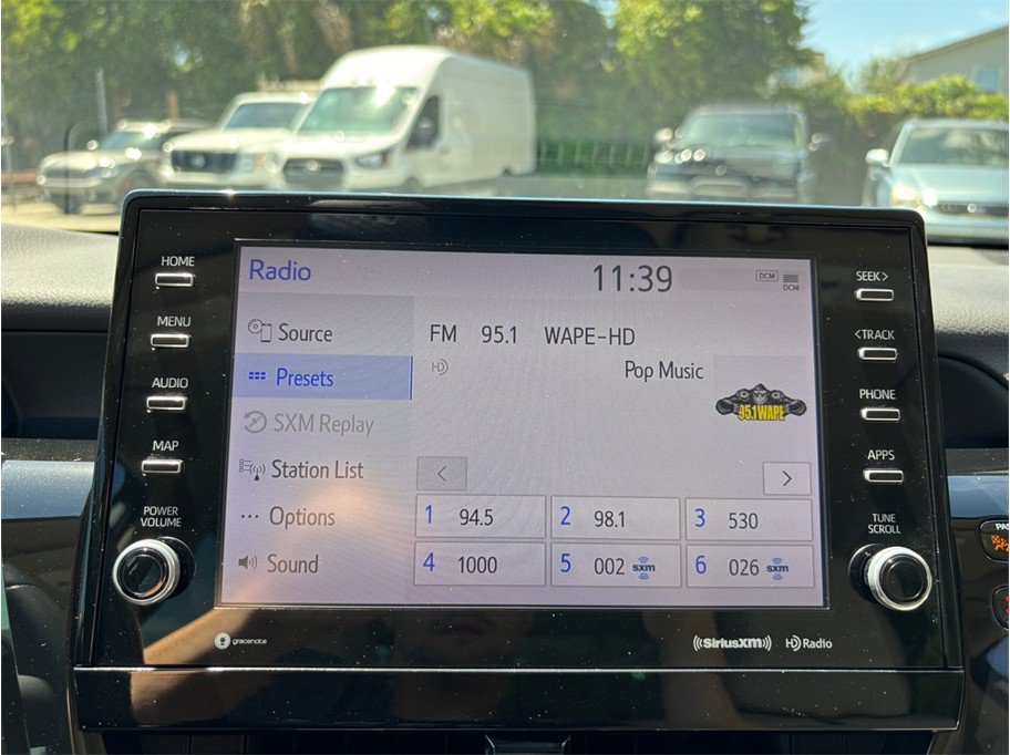 Used 2023 Toyota Camry XLE FWD image 26