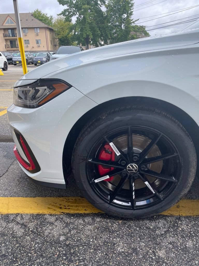 New 2026 Volkswagen Jetta GLI Autobahn FWD image 30