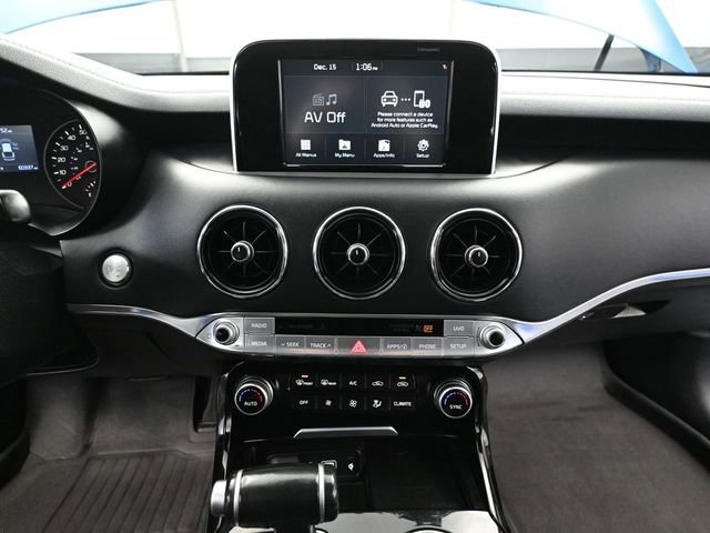 Used 2019 Kia Stinger GT-Line image 31