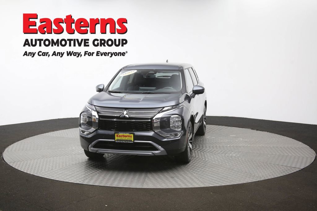 Used 2025 Mitsubishi Outlander SE AWD/4WD image 53