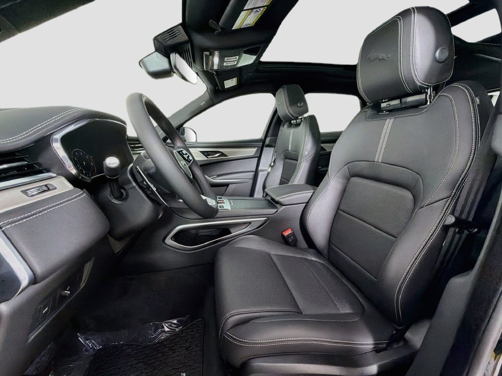 New 2026 Jaguar F-PACE R-Dynamic S AWD/4WD image 22