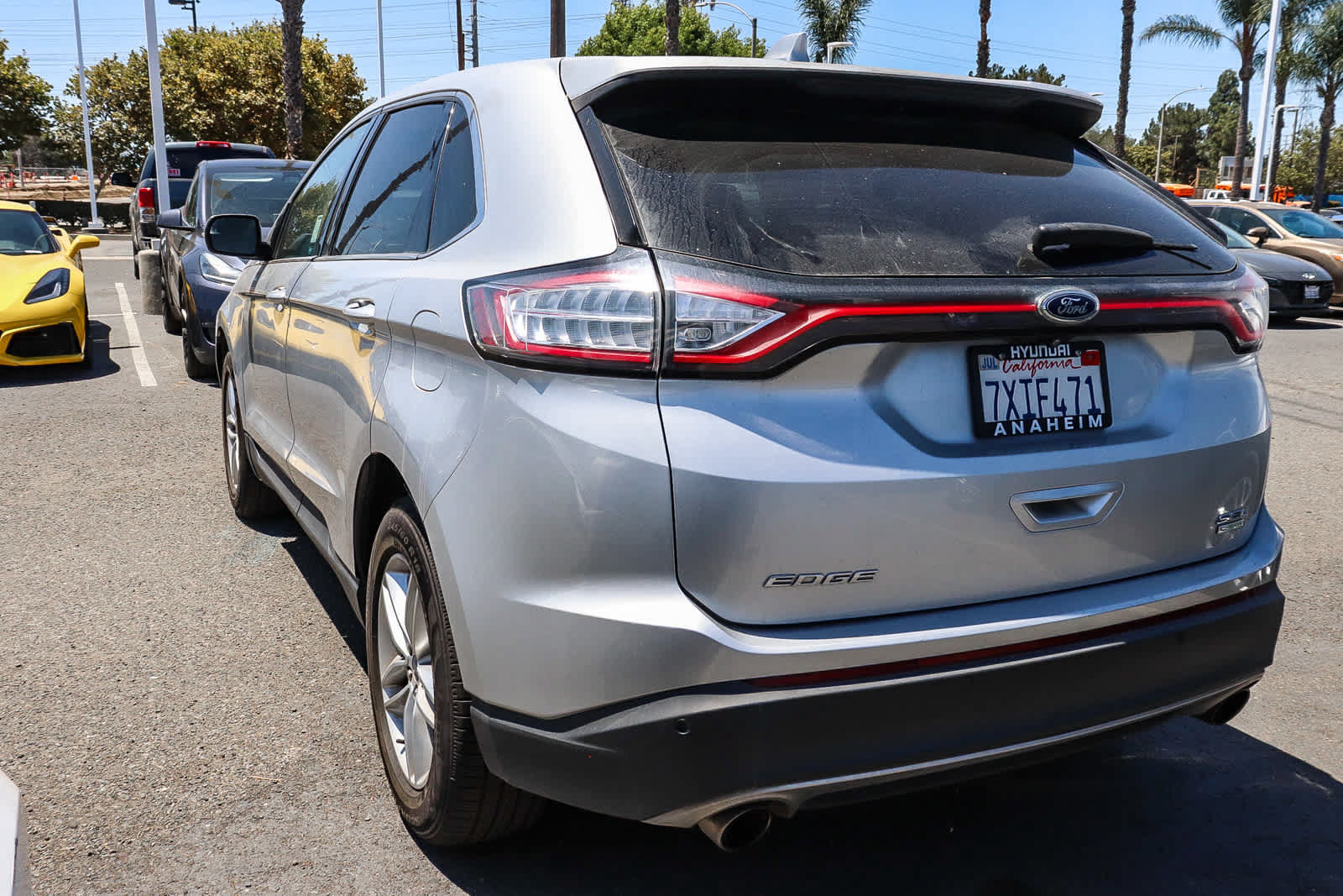 Used 2017 Ford Edge SEL w/ Equipment Group 201A FWD image 8