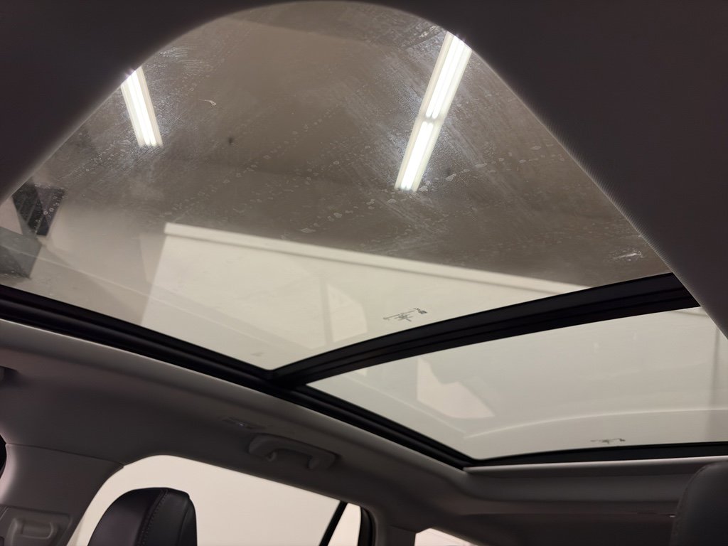 Used 2025 Lincoln Aviator AWD w/ Jet Appearance Package image 30