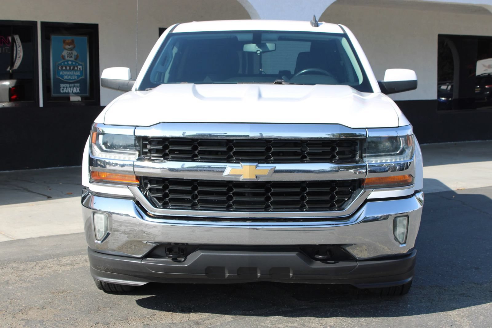 Used 2018 Chevrolet Silverado 1500 LT w/ All Star Edition AWD/4WD image 2