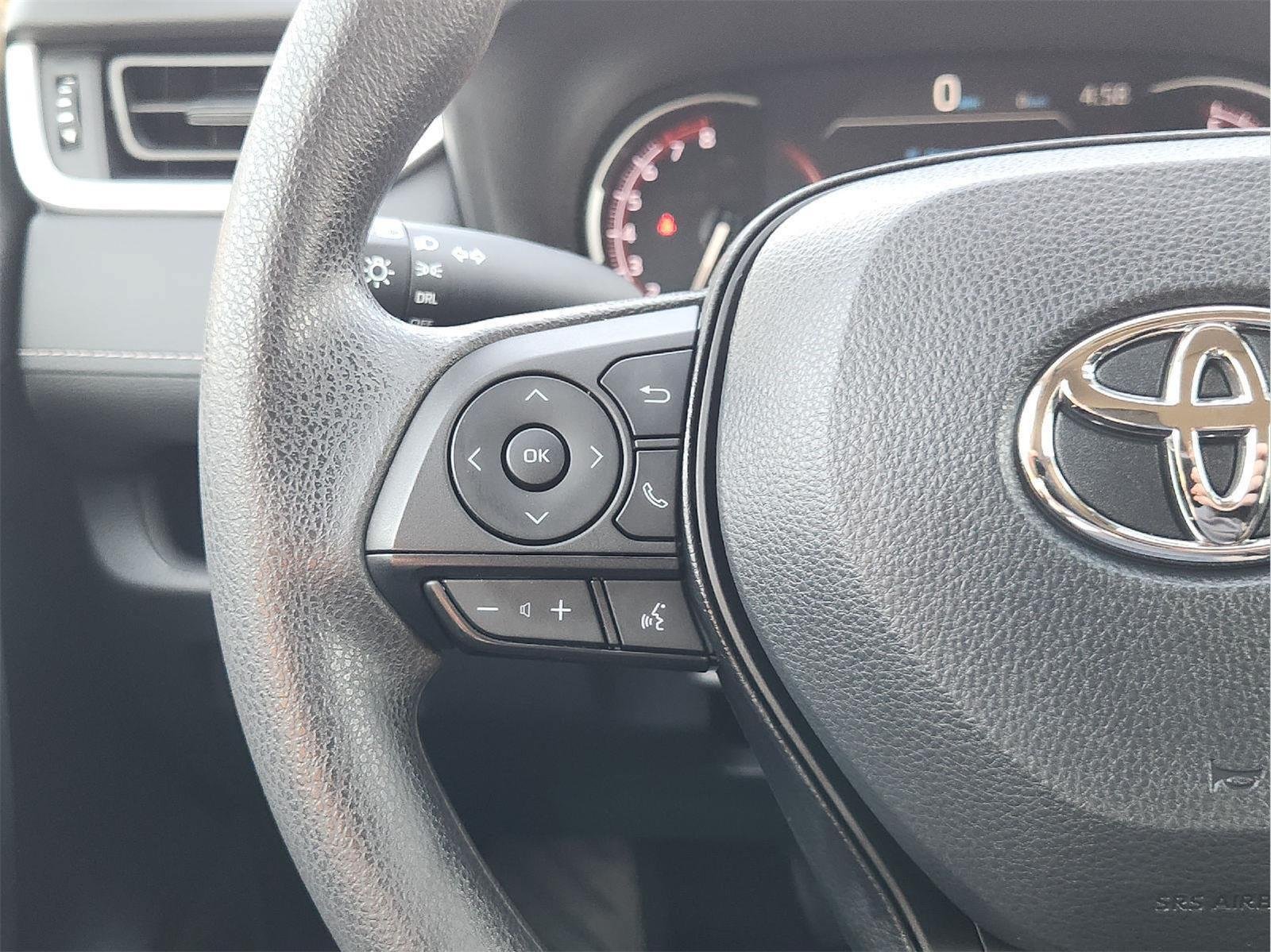 Used 2024 Toyota RAV4 LE FWD image 27