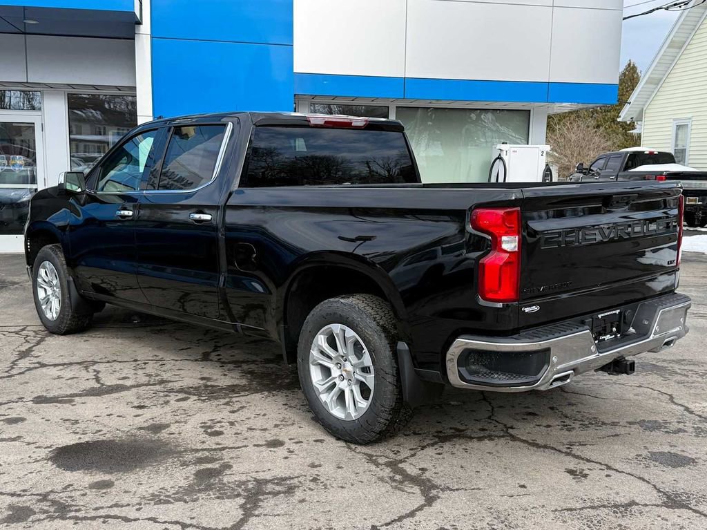 New 2026 Chevrolet Silverado 1500 LTZ w/ Z71 Off-Road Package AWD/4WD image 7