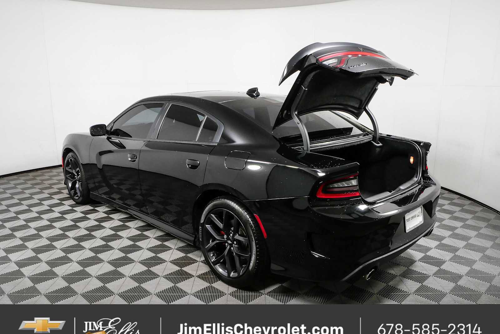 Used 2019 Dodge Charger GT w/ Blacktop Package RWD image 33