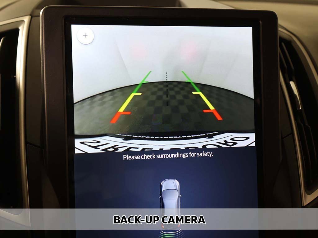 Used 2022 Ford Edge SEL w/ Convenience Package image 4