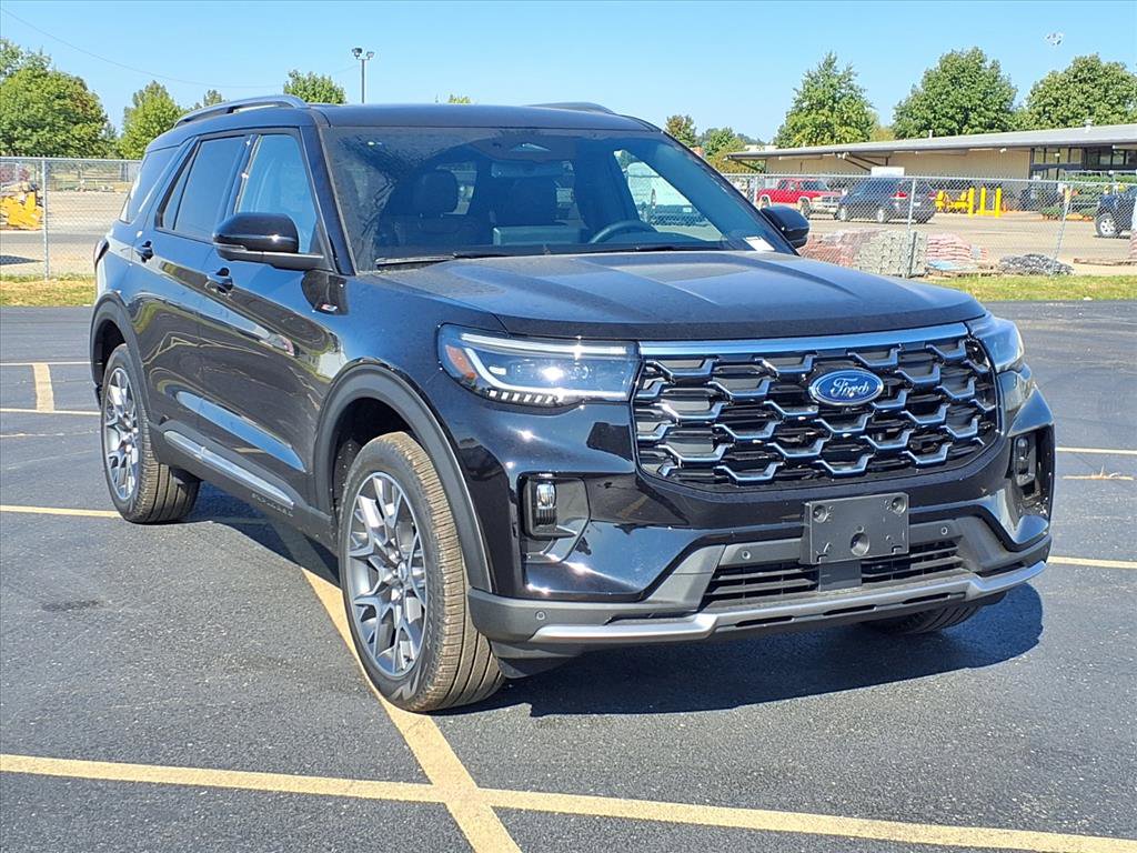 New 2025 Ford Explorer Platinum image 2