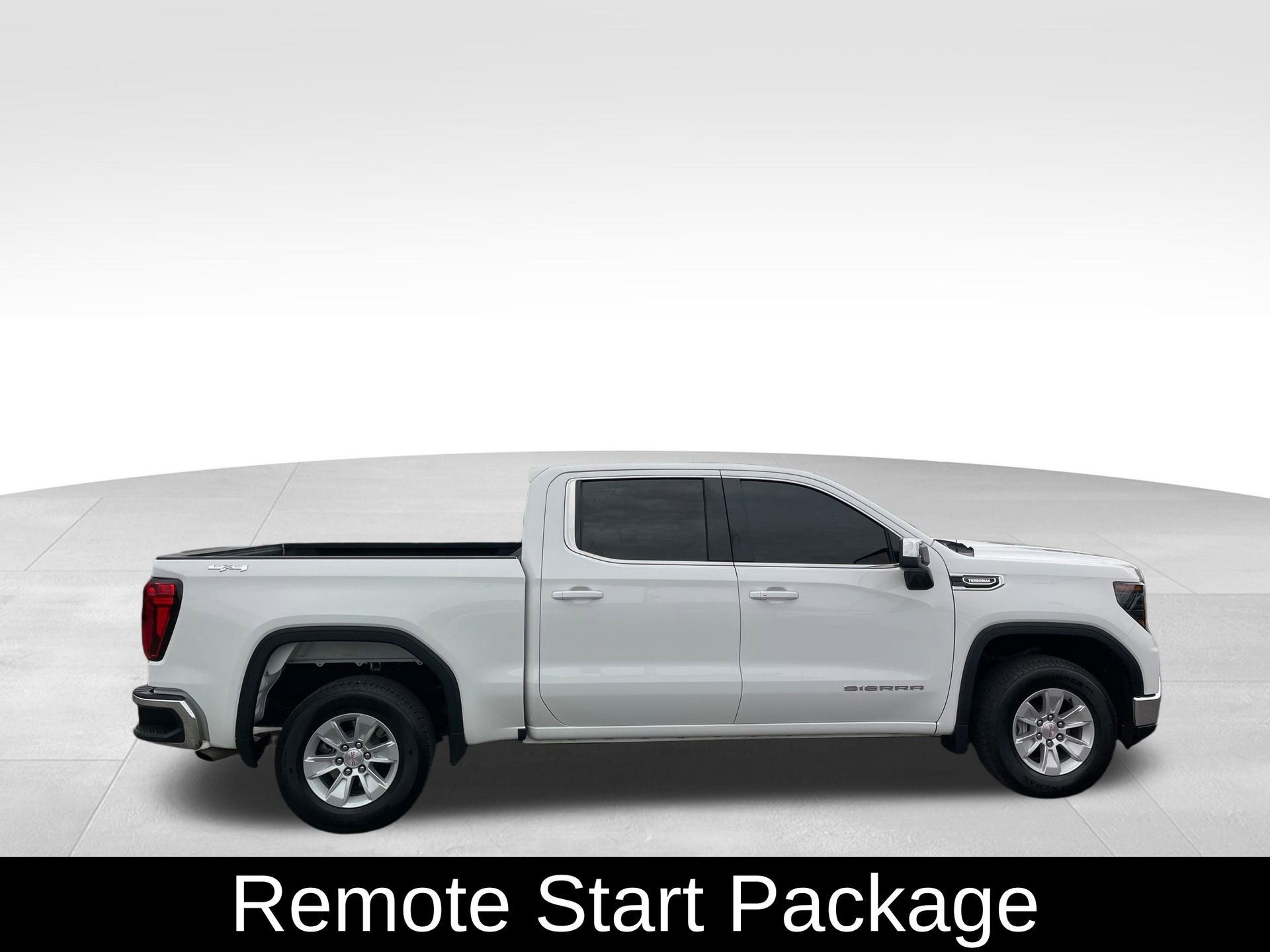 Used 2025 GMC Sierra 1500 SLE image 4