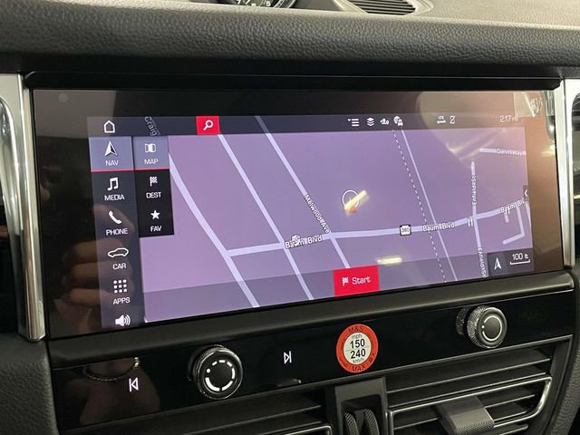 New 2026 Porsche Macan image 31