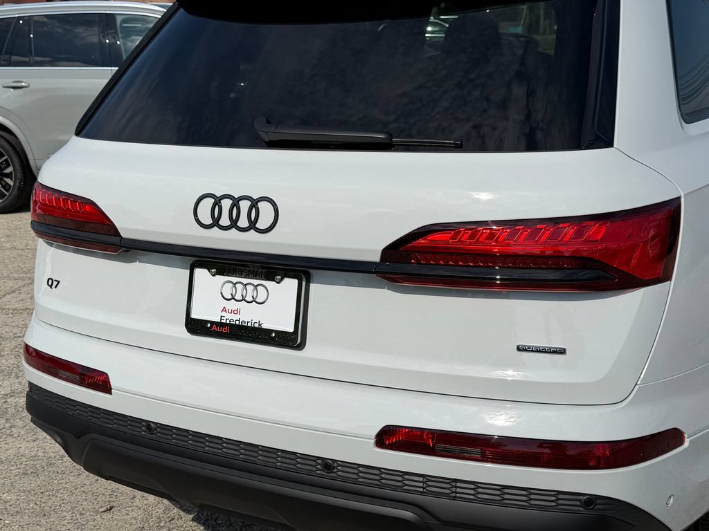 New 2026 Audi Q7 2.0T Premium Plus AWD/4WD image 5