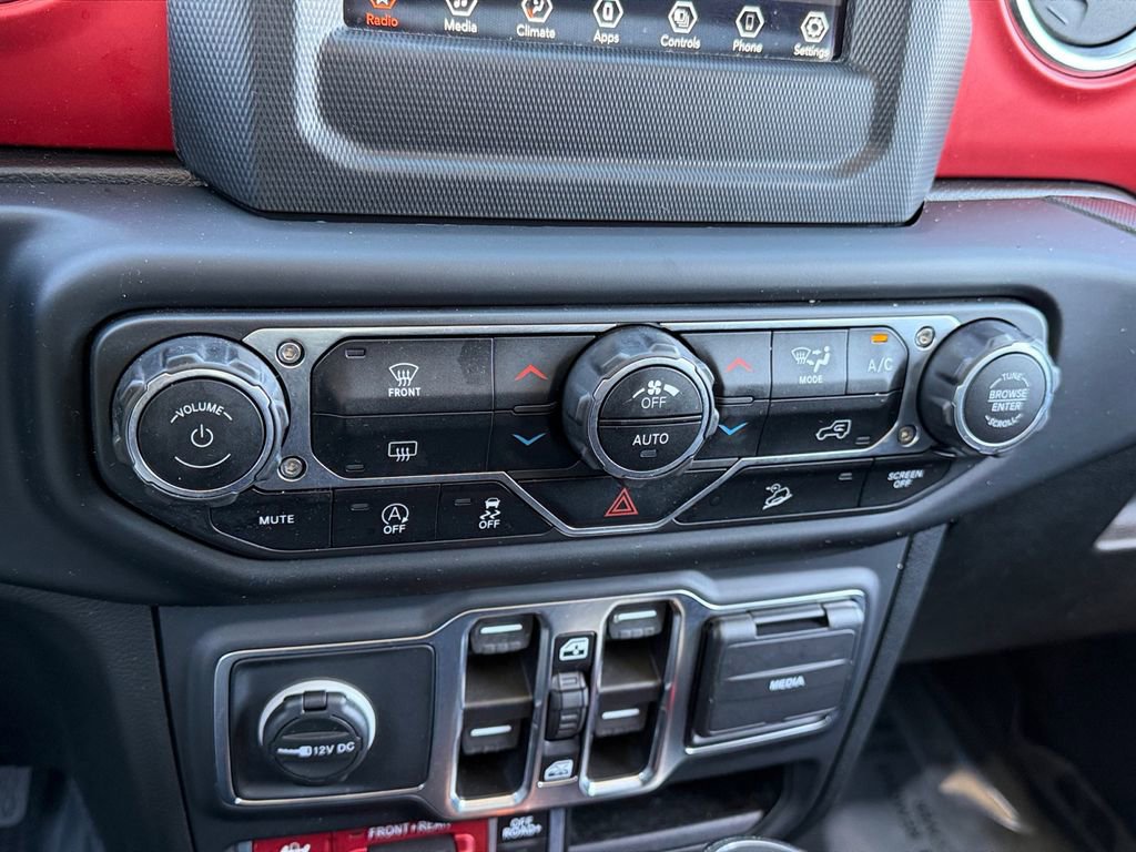 Used 2021 Jeep Wrangler Unlimited Rubicon w/ Steel Bumper Group image 22