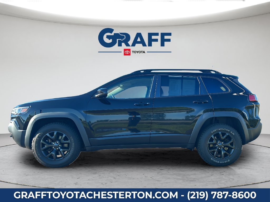 Used 2020 Jeep Cherokee Latitude AWD/4WD image 3
