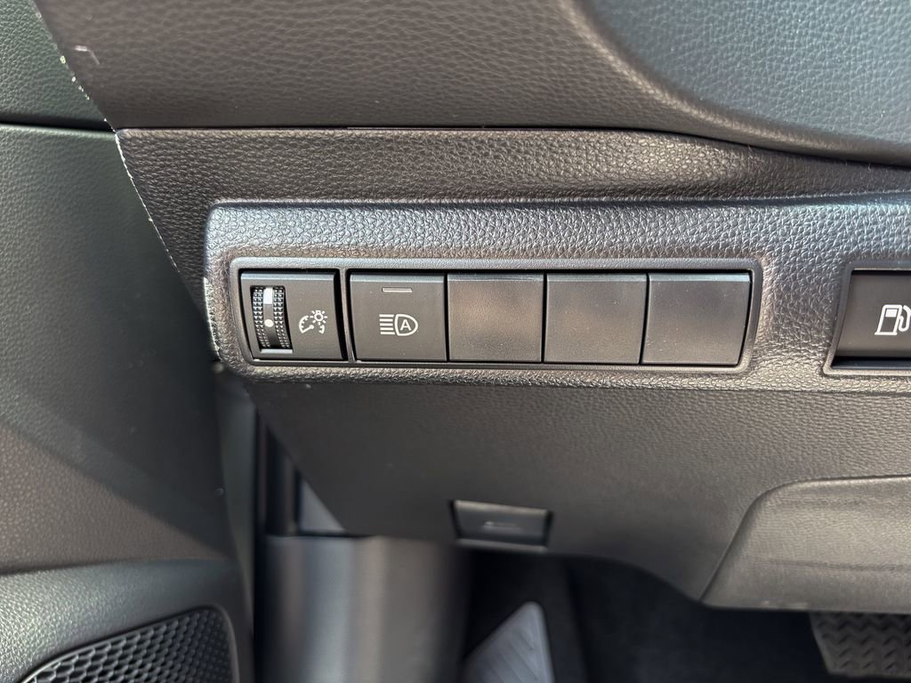 New 2026 Toyota Corolla LE FWD image 18
