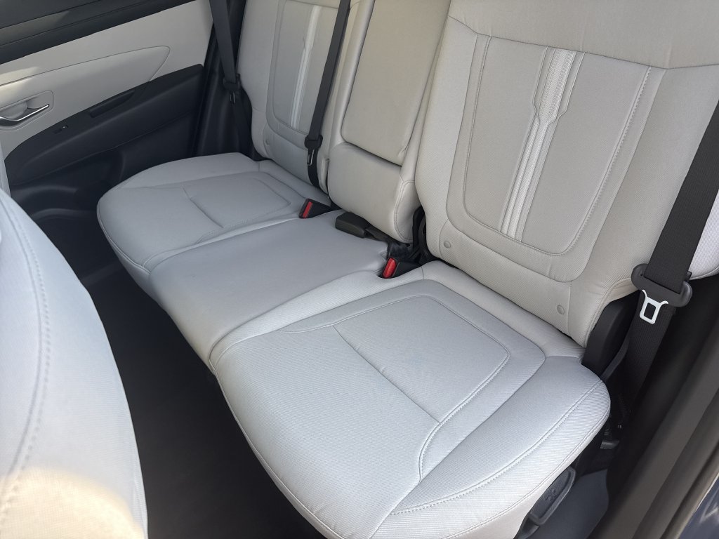 New 2026 Hyundai Tucson SEL Plus w/ Tow & Go Package FWD image 28