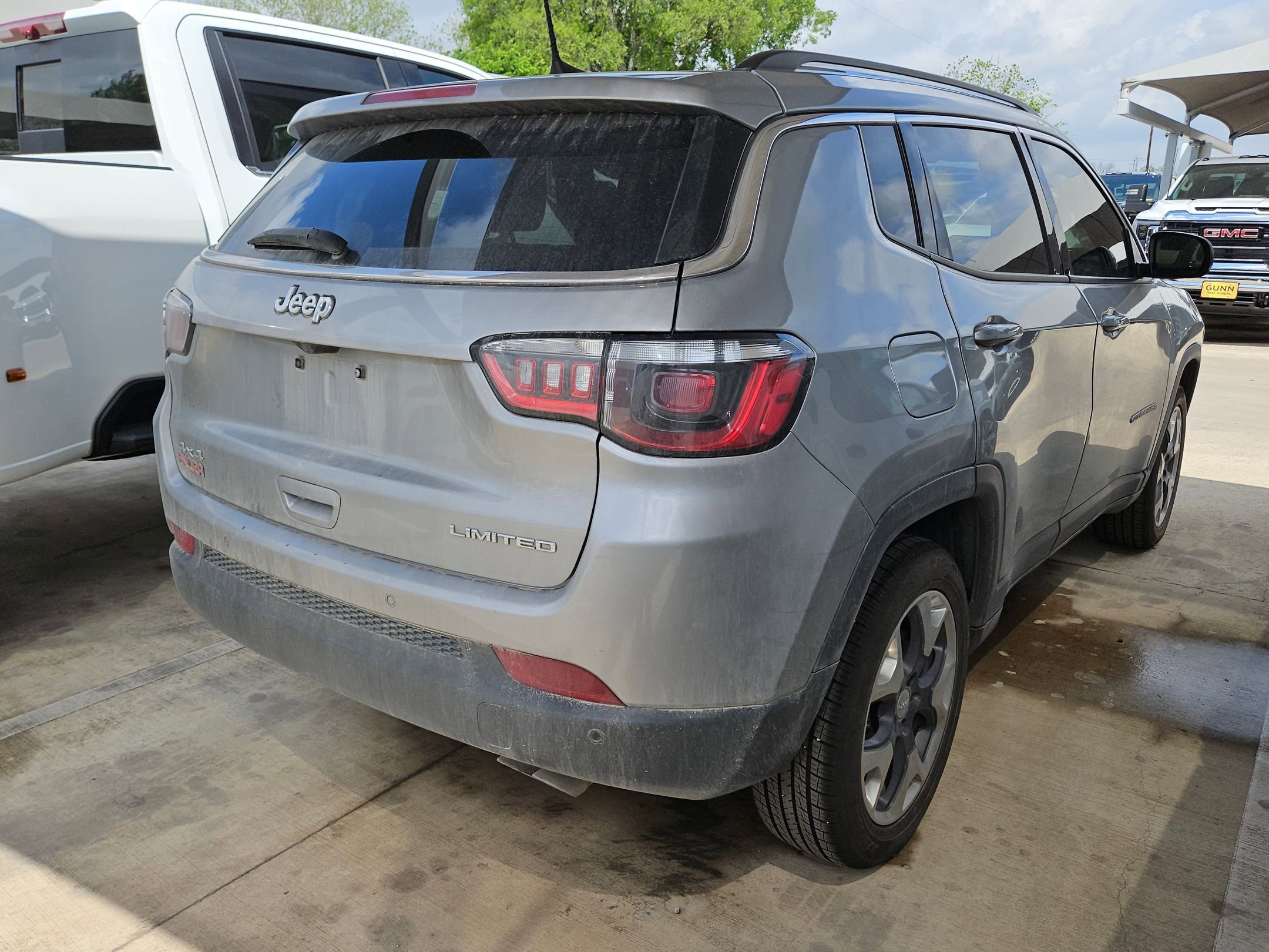 Used 2021 Jeep Compass Limited image 2