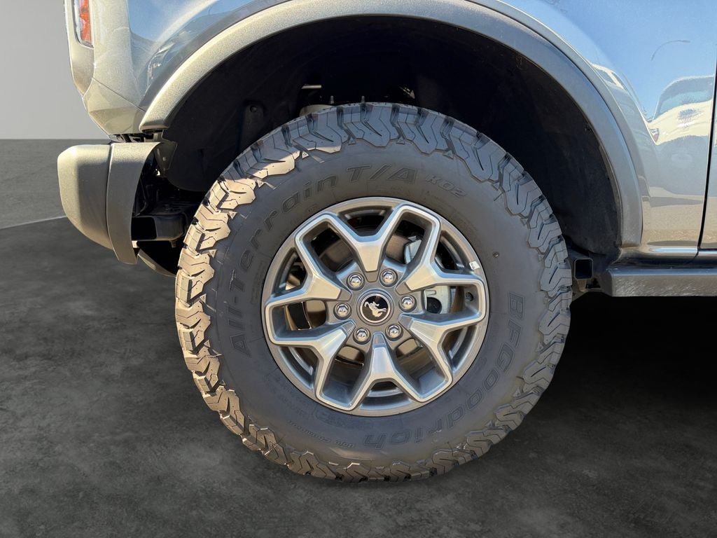 Used 2025 Ford Bronco Badlands AWD/4WD image 4