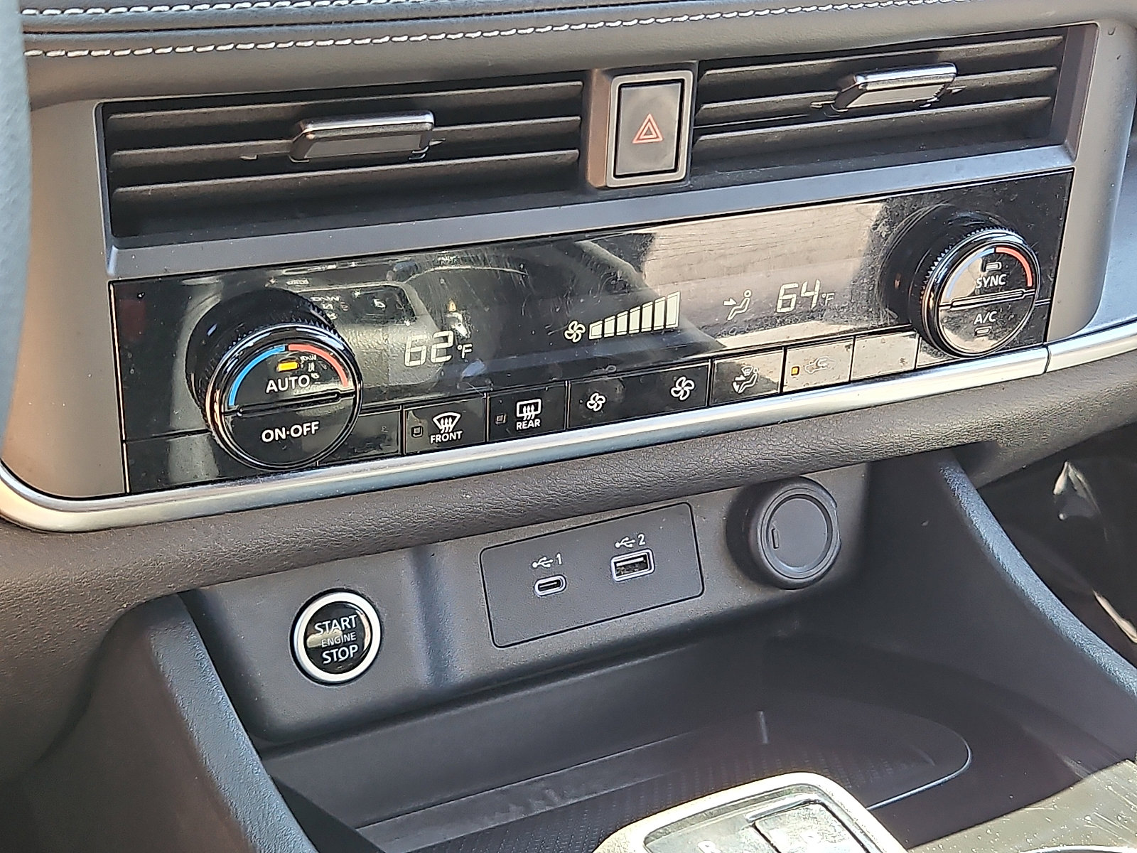 Certified 2023 Nissan Rogue SV image 15