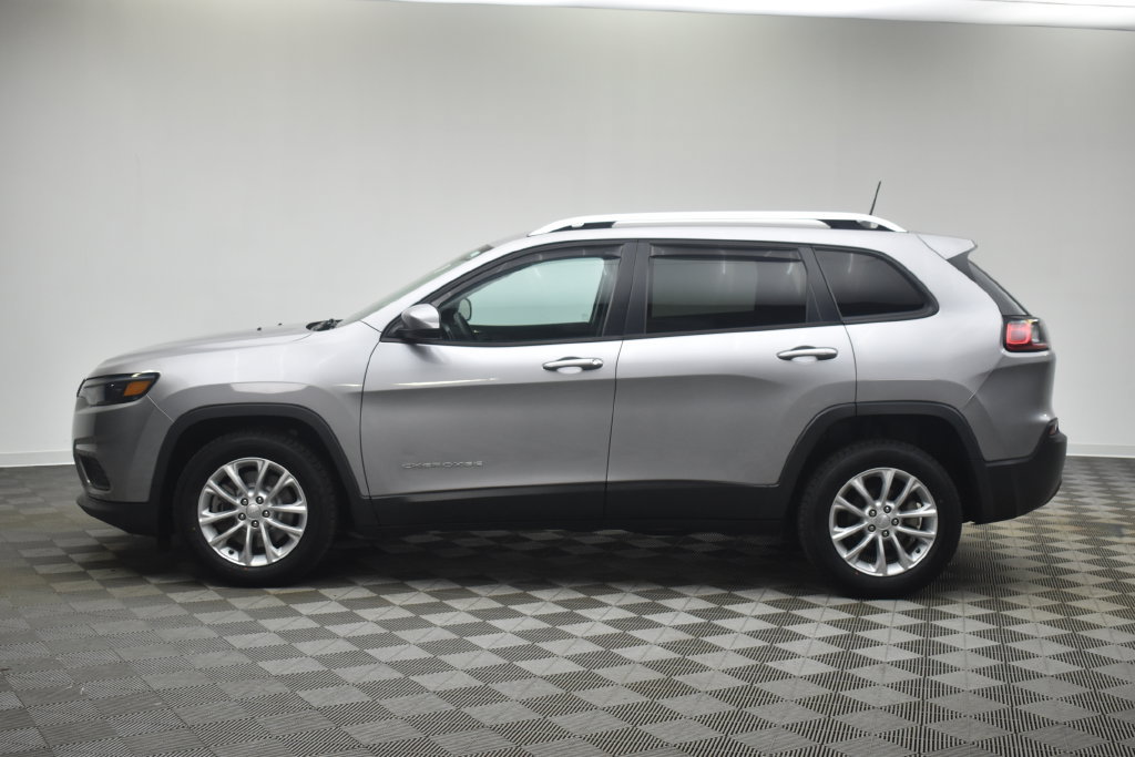 Used 2020 Jeep Cherokee Latitude FWD image 9