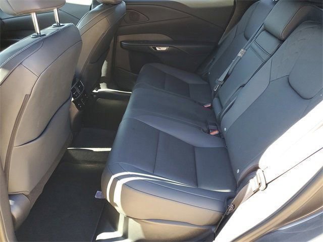 Used 2024 Lexus RX 350 FWD w/ Technology Package image 27