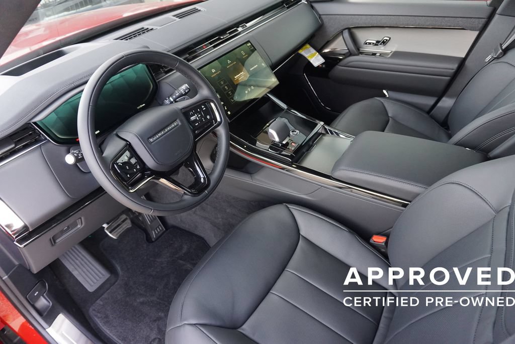 Used 2025 Land Rover Range Rover Sport Dynamic SE AWD/4WD image 18