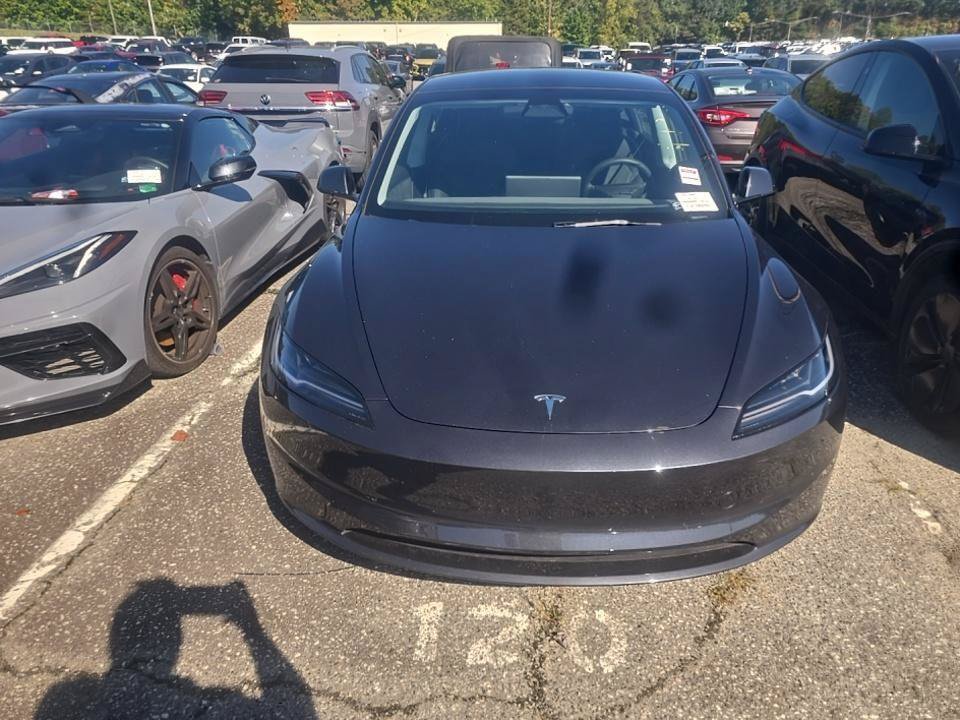 Used 2025 Tesla Model 3 Long Range AWD/4WD image 5