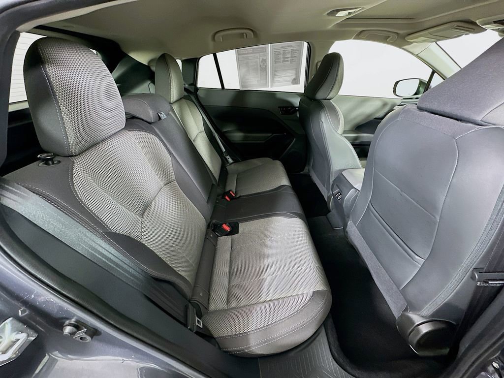 Used 2024 Subaru Crosstrek 2.0i Premium image 34