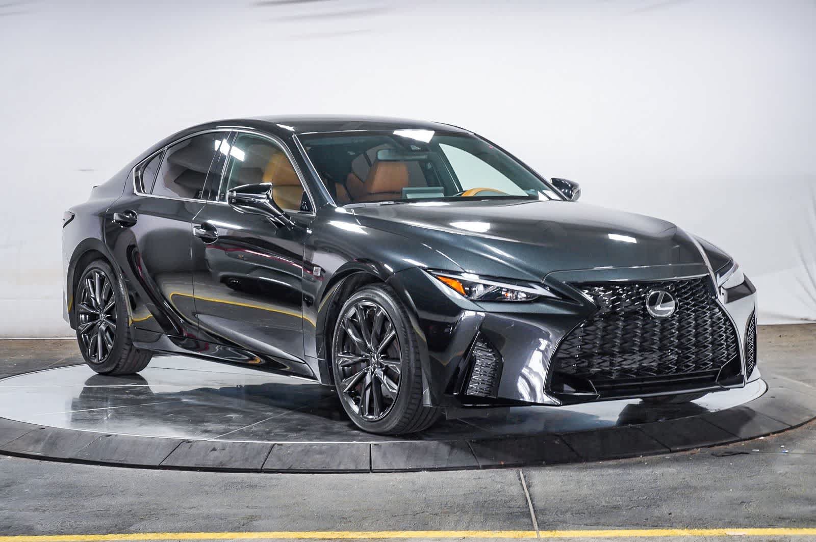 Used 2025 Lexus IS 300 F Sport RWD image 5