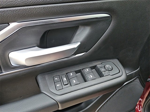 New 2026 RAM 1500 4x4 Crew Cab image 11