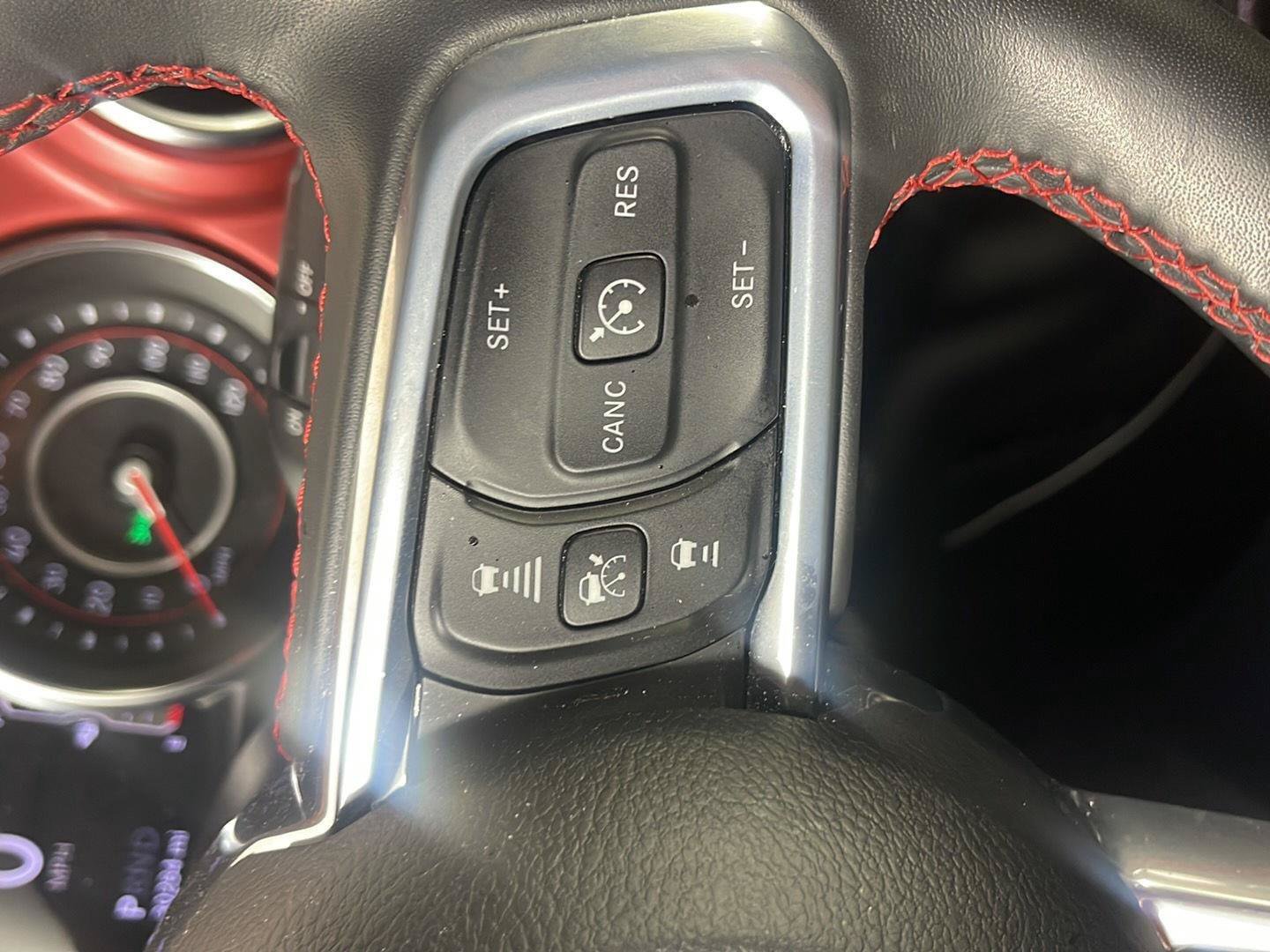 Used 2022 Jeep Wrangler Unlimited Rubicon w/ LED Lighting Group AWD/4WD image 69