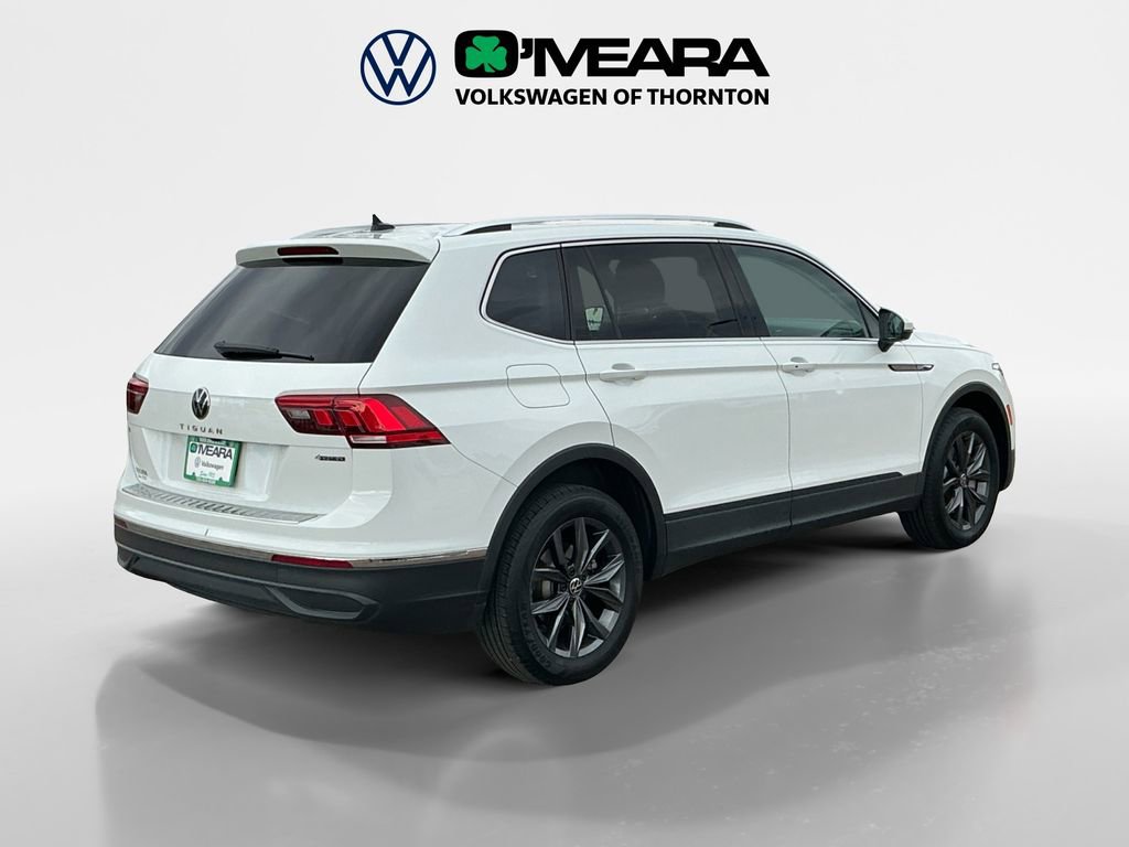 Used 2022 Volkswagen Tiguan SE w/ Panoramic Sunroof Package image 5