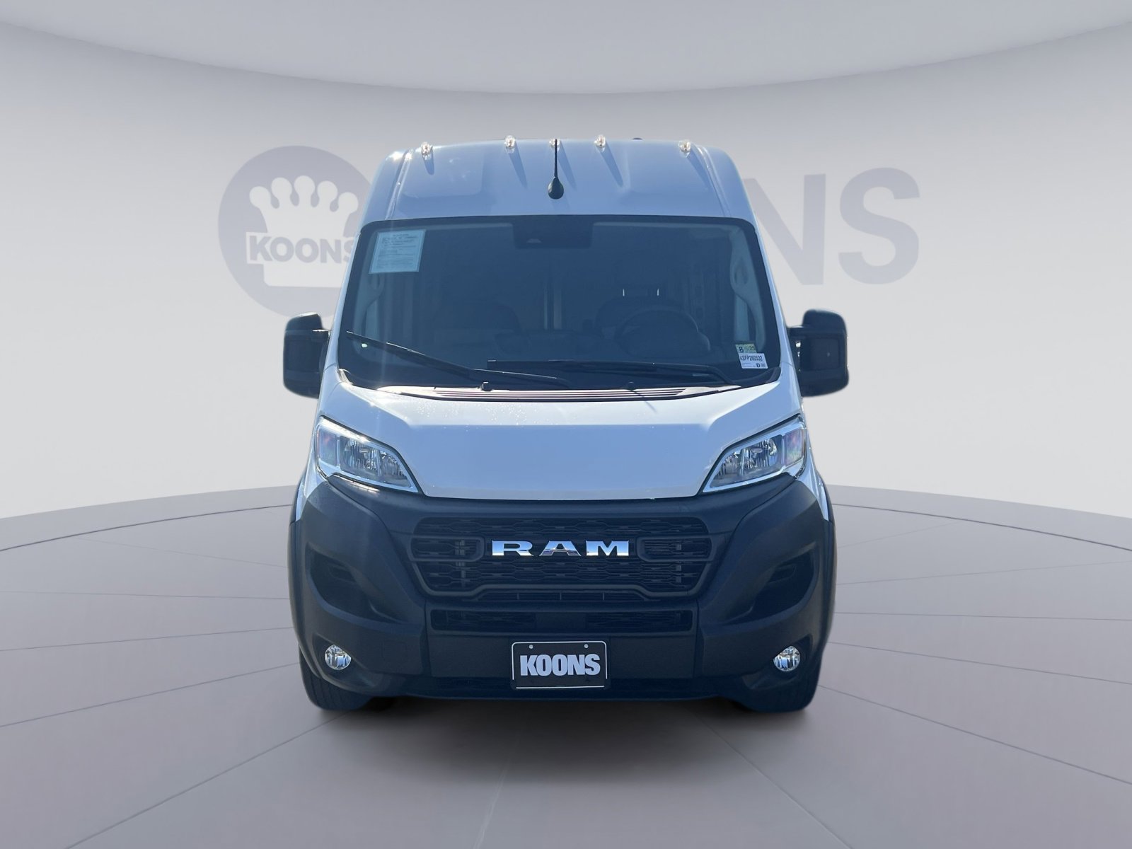 Used 2024 RAM ProMaster 2500 w/ Convenience Group FWD image 4