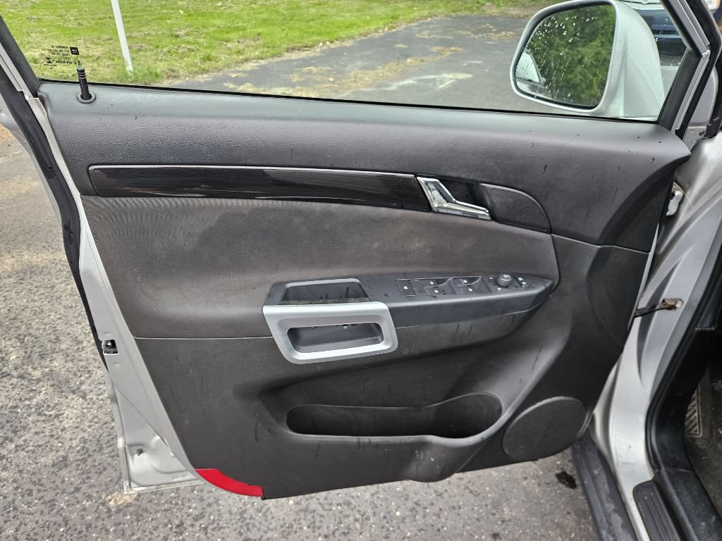 Used 2015 Chevrolet Captiva Sport LS FWD image 12
