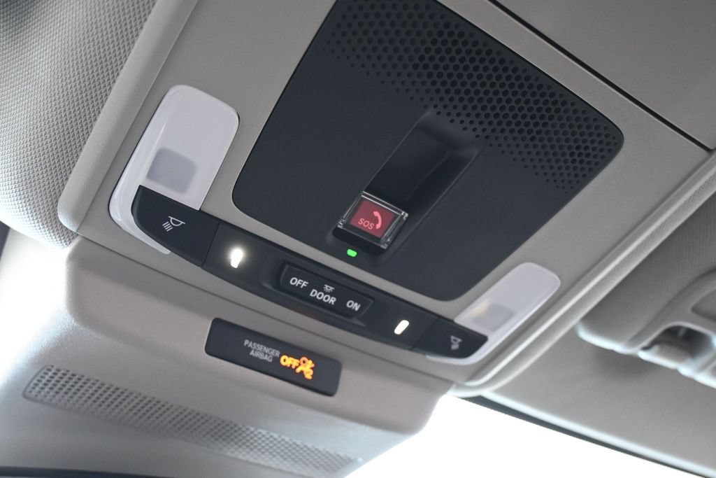 Used 2025 Honda Accord LX image 24