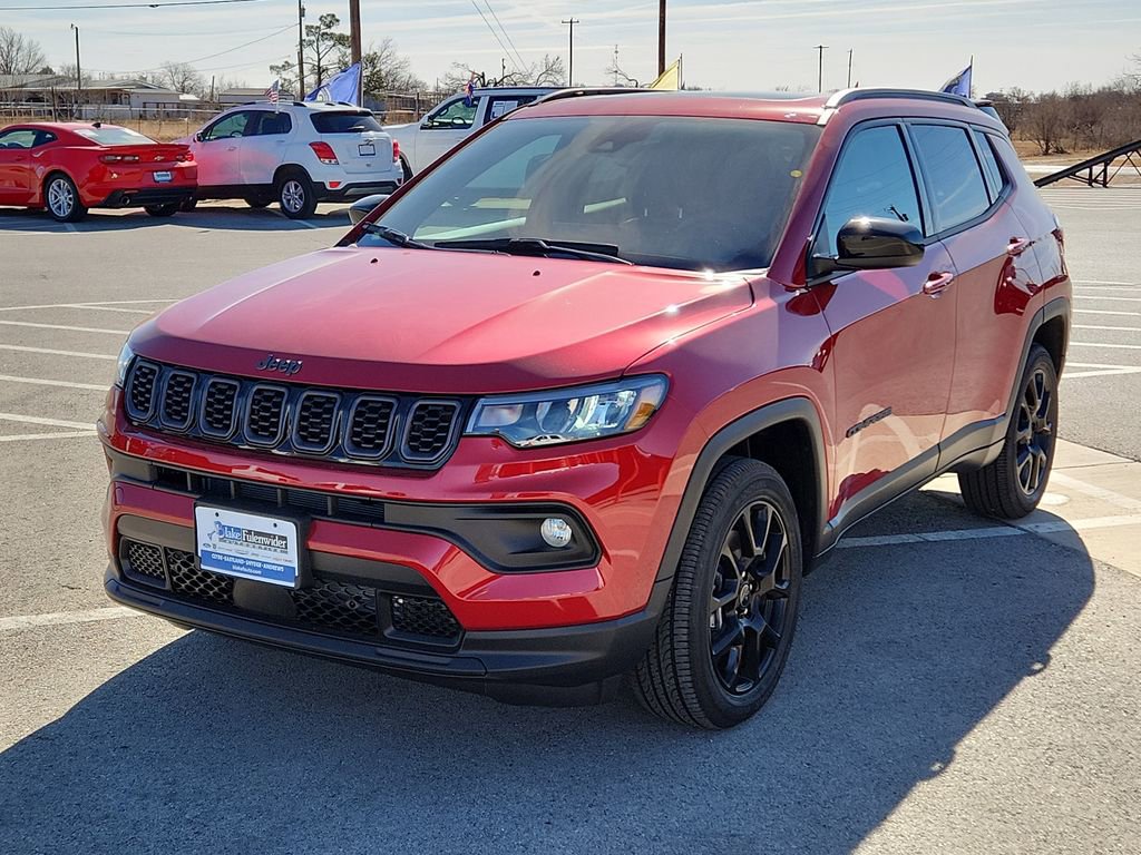 New 2025 Jeep Compass Latitude w/ Sun & Sound Group