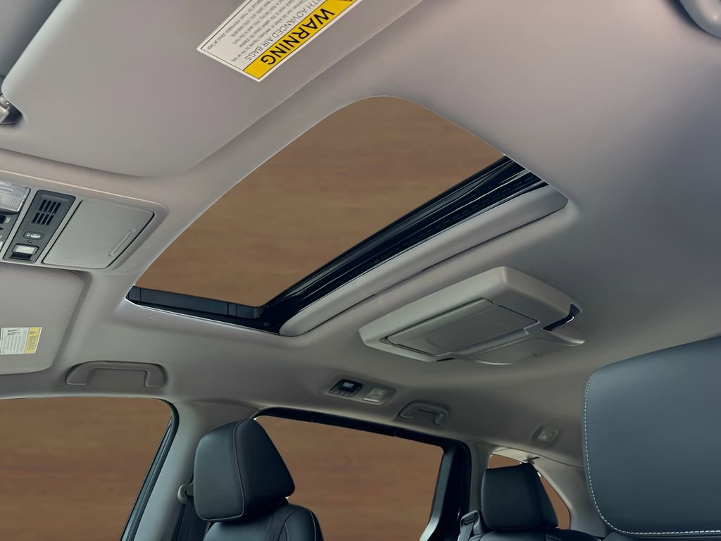 Used 2023 Honda Odyssey Touring image 14