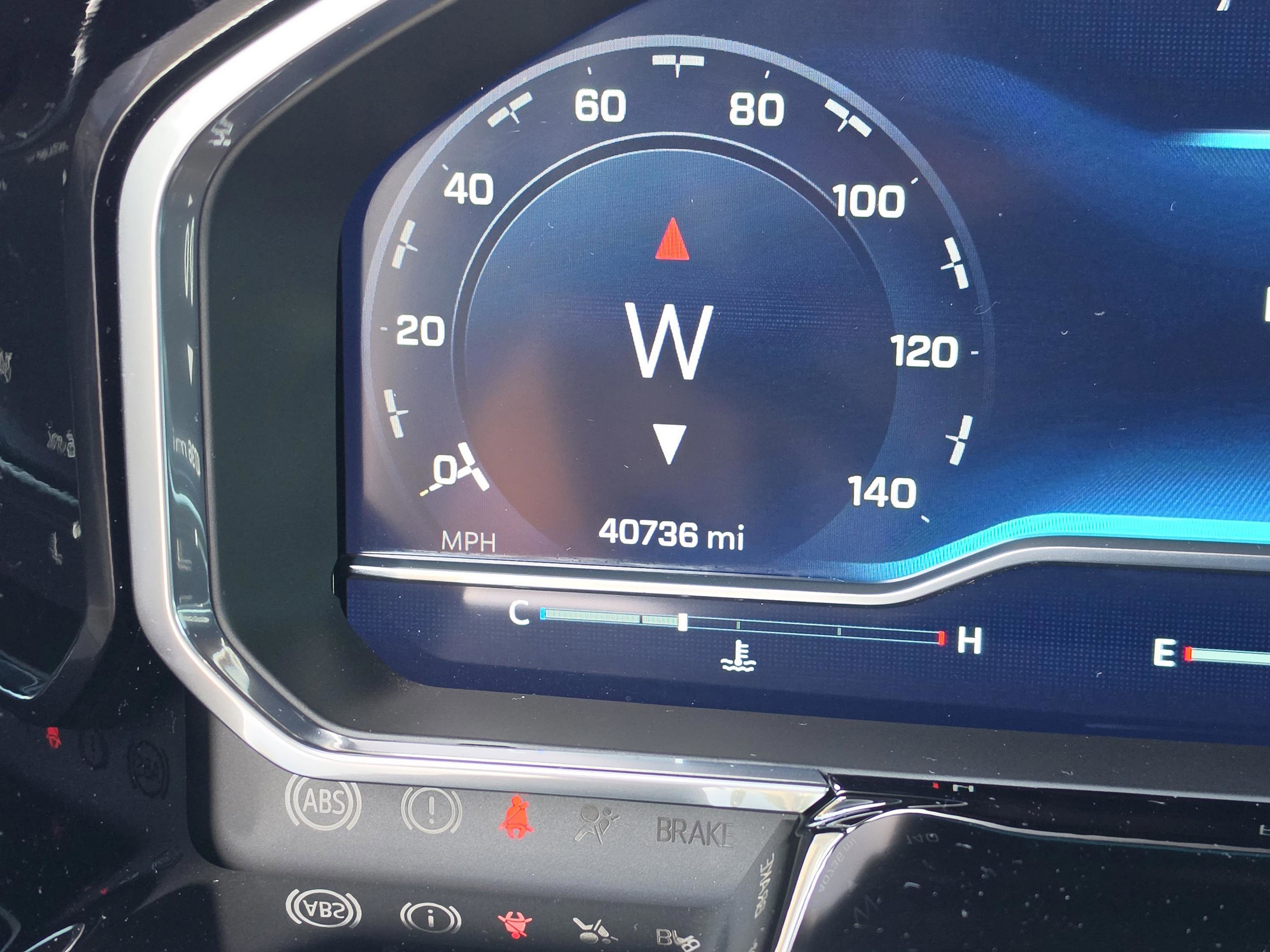 Used 2022 Chevrolet Silverado 1500 LTZ AWD/4WD image 36