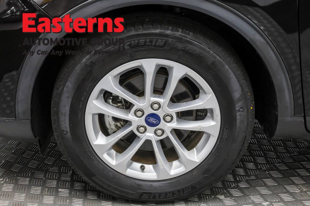 Used 2022 Ford Escape SE image 31