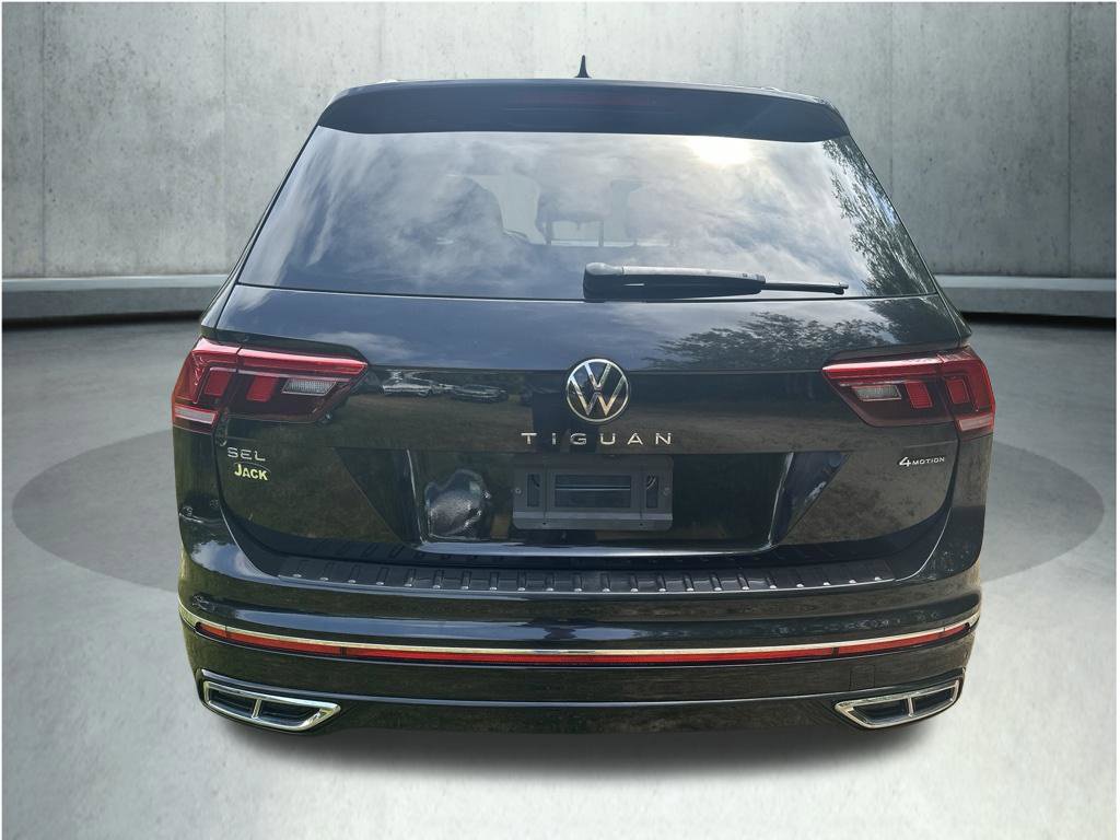 Used 2023 Volkswagen Tiguan SEL R-Line AWD/4WD image 4