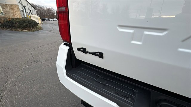 Used 2025 Toyota Tacoma TRD Off-Road image 31
