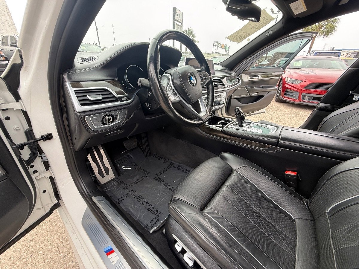 Used 2016 BMW 740i RWD image 25